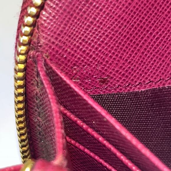 PRADA Saffiano Long Zip Wallet - Picture 5 of 8